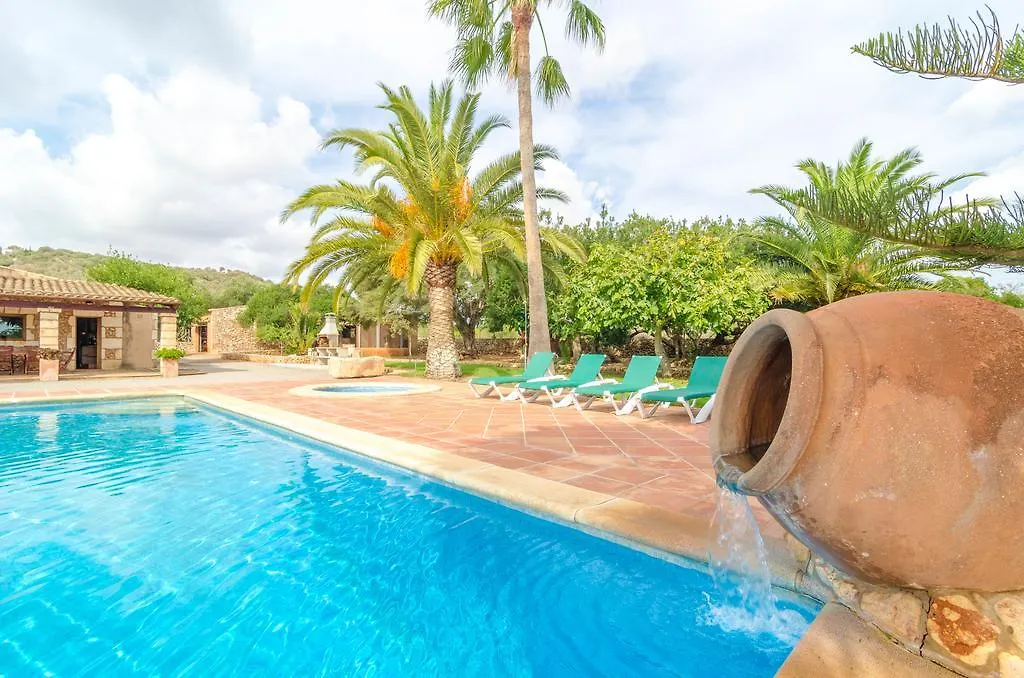 Villa Can Bosco Vuit Son Carrio  İspanya
